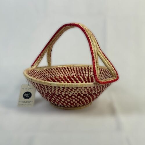 Wicker basket with handle red