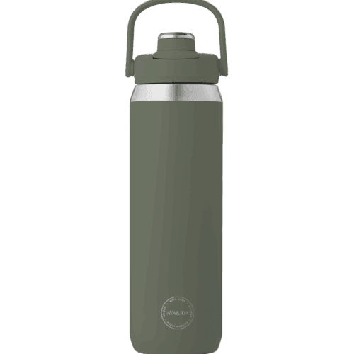 Stilren og holdbar AYA&IDA Sports Bottle 700 ml i rustfrit stål. 100% tæt og perfekt til træning. Køb den hos Himmerli.